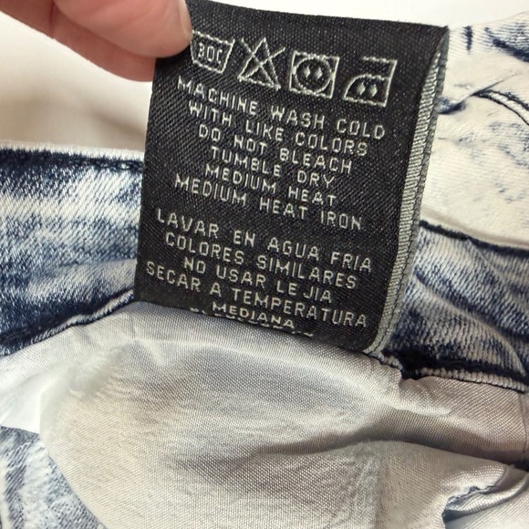 WaiMEA Men's Skinny Fit Acid Wash Biker Jeans Ribbed Distressed Size 34x32 - Picture 8 of 9